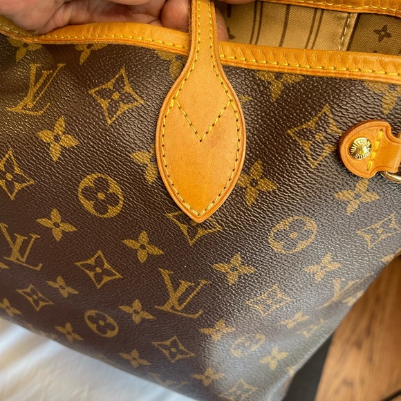 Authentic Louis Vuitton Monogram Never PM Full Tote - Picture 14 of 16